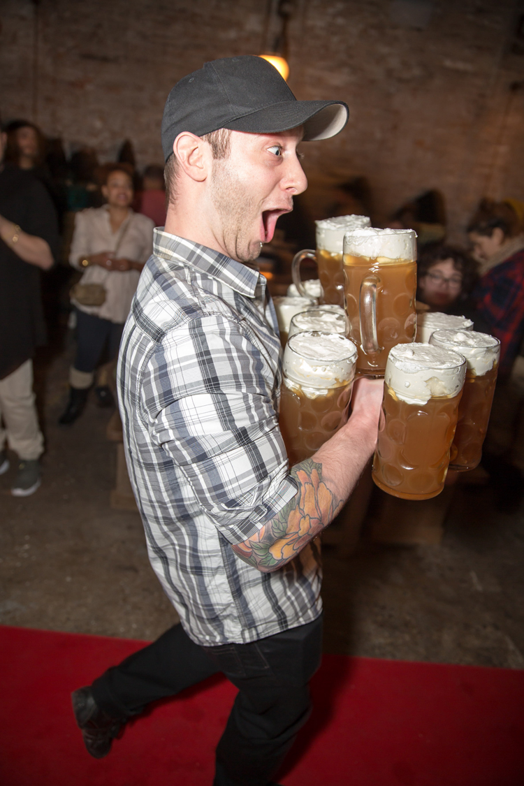 Stein Carrying Competition